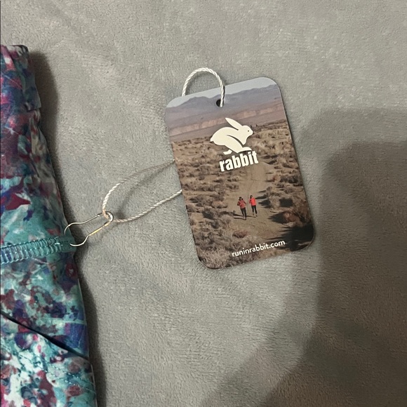 Rabbit Speed Capri - Picture 2 of 8